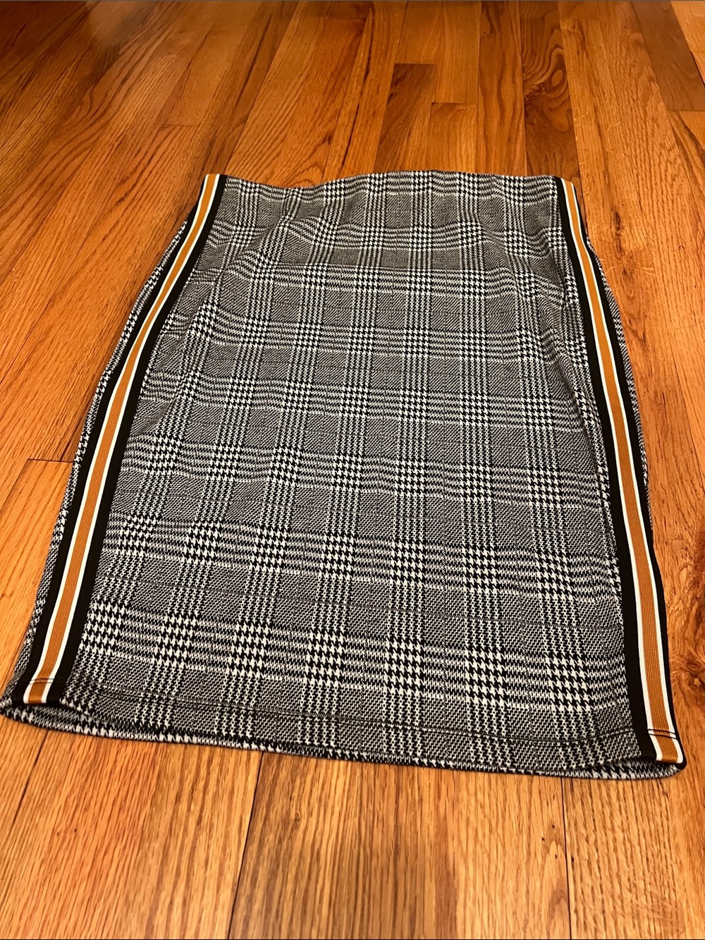 Classic Glen Plaid Pencil Skirt with Tan & Black Side Stripe